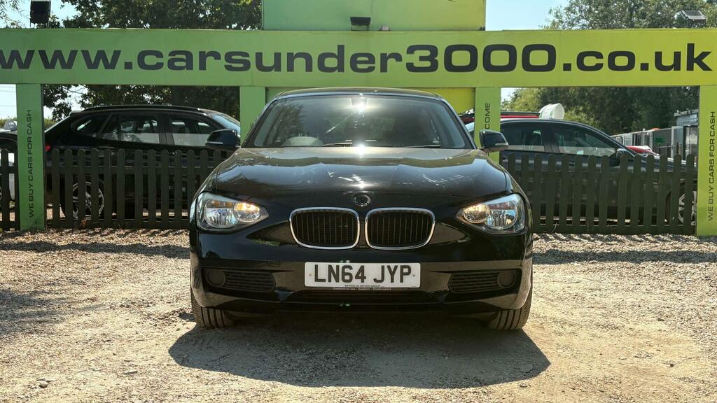 BMW 1 Series Es Black #2