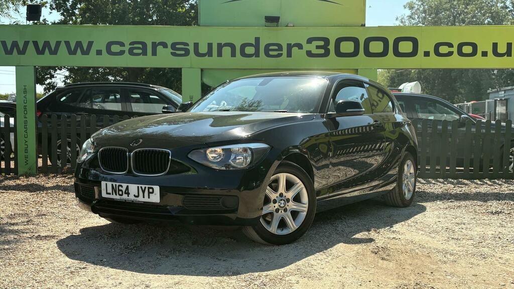BMW 1 Series Es Black #3