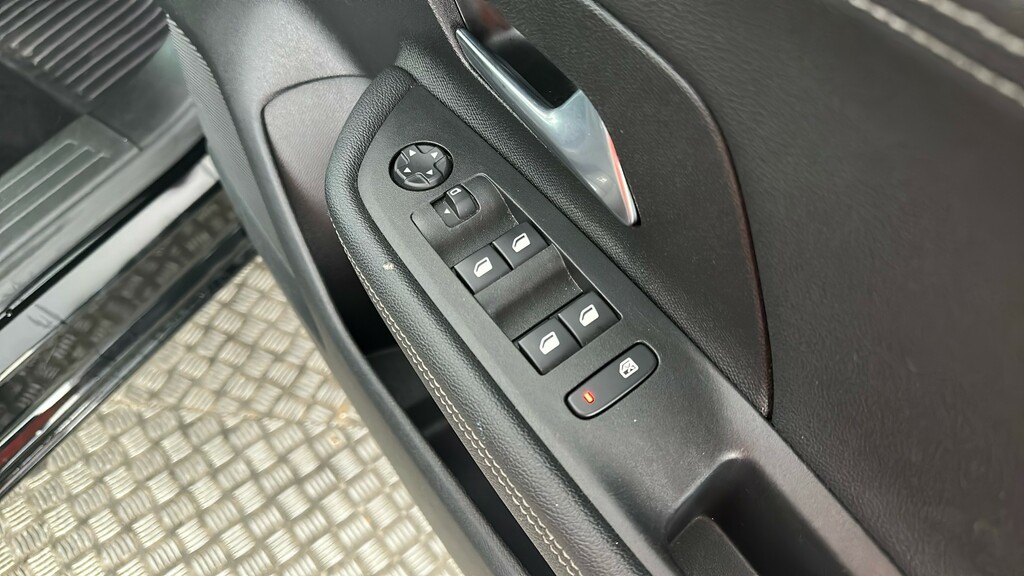 Vauxhall Mokka-e 100Kw Gs Line 50Kwh White #31