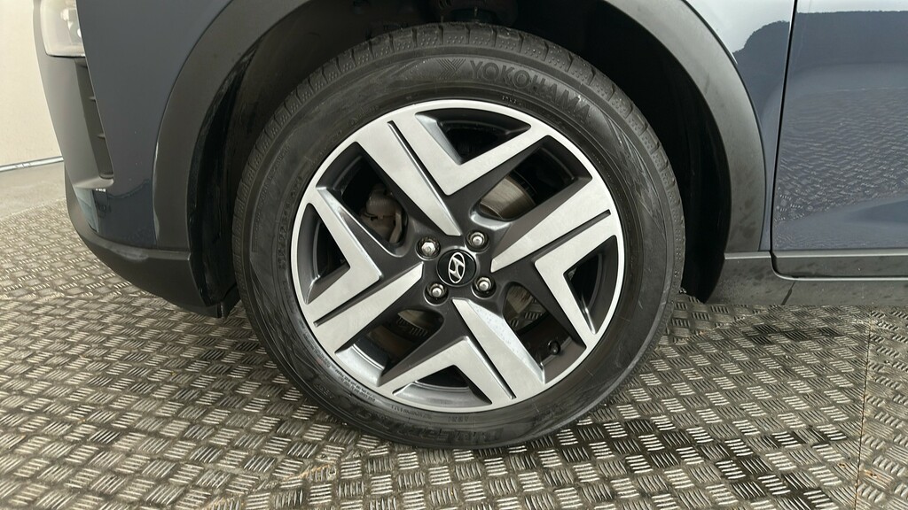 Hyundai Bayon Petrol Grey #19