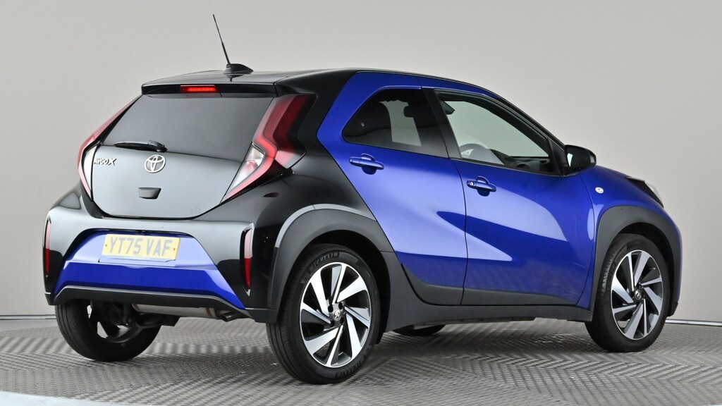 Toyota Aygo X 1.0 Vvt-i Edge YT75VAF Blue #6
