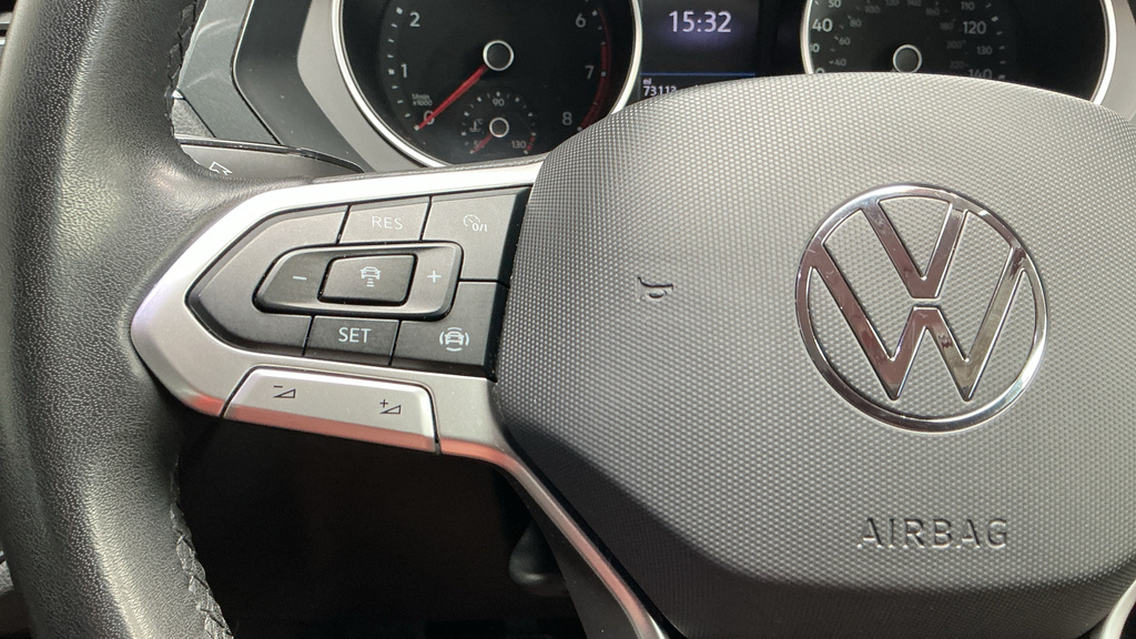 Volkswagen Tiguan Elegance Black #30