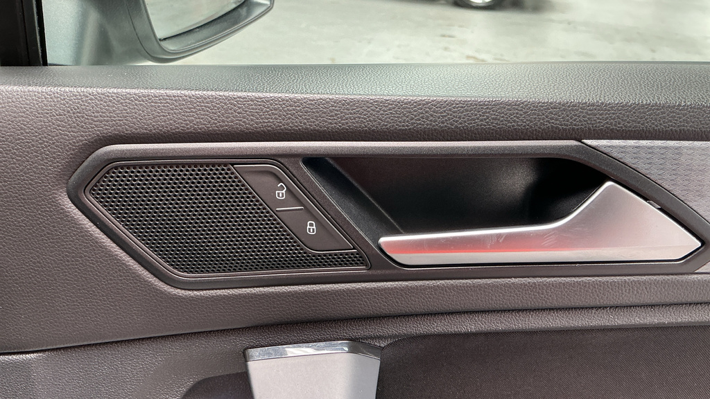 Volkswagen Tiguan Elegance Black #27