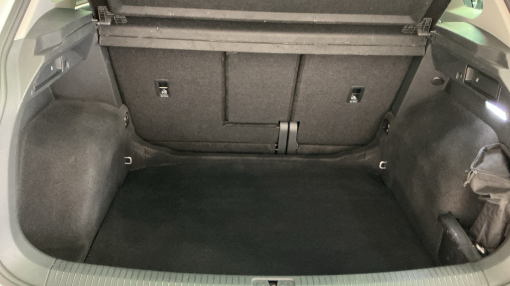 Volkswagen Tiguan Elegance Black #20