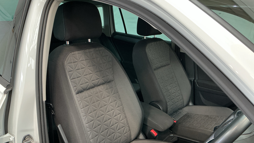 Volkswagen Tiguan Elegance Black #17