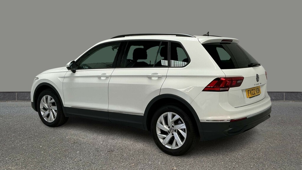 Volkswagen Tiguan 1.5 Tsi 150 Life White #4