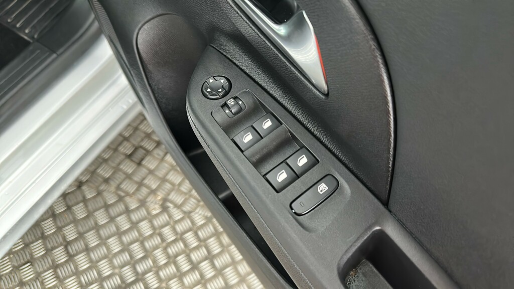 Vauxhall Corsa 1.2 Turbo Ultimate 2025 Grey #30