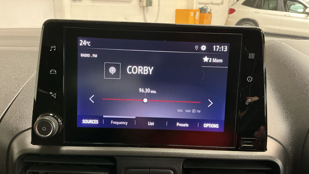 Vauxhall Combo Life 1.5 Turbo D Se 7 Seat Grey #31