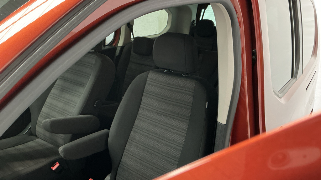 Vauxhall Combo Life 1.5 Turbo D Se 7 Seat Grey #25