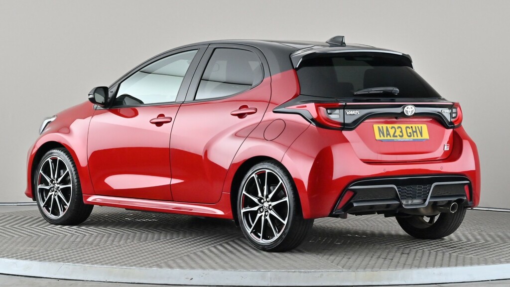 Toyota Yaris 1.5 Hybrid Gr Sport Cvt City Packbi-tone Black #4