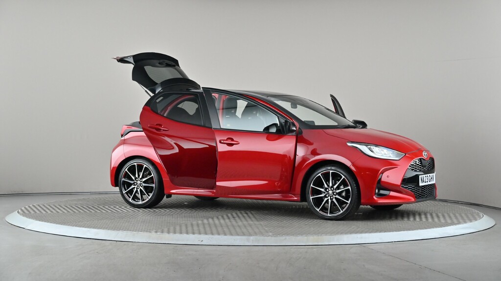 Toyota Yaris Design Silver #7