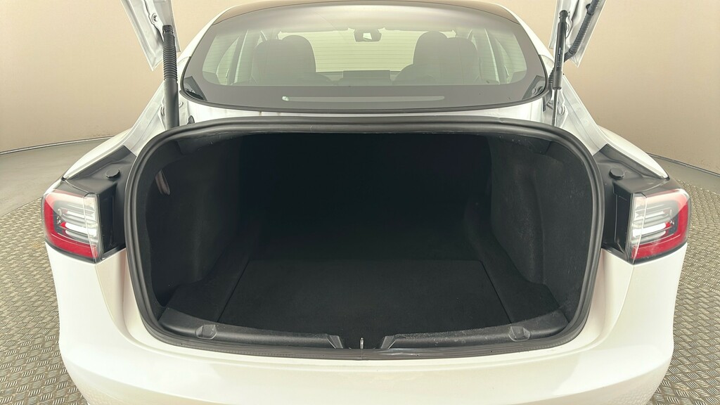Tesla Model 3 Tesla Model 3 Saloon Rwd 241 Bh Black #22
