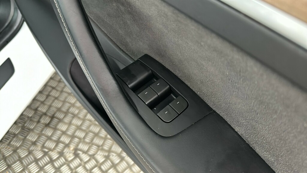 Tesla Model 3 Tesla Model 3 Saloon Rwd 241 Bh Black #35
