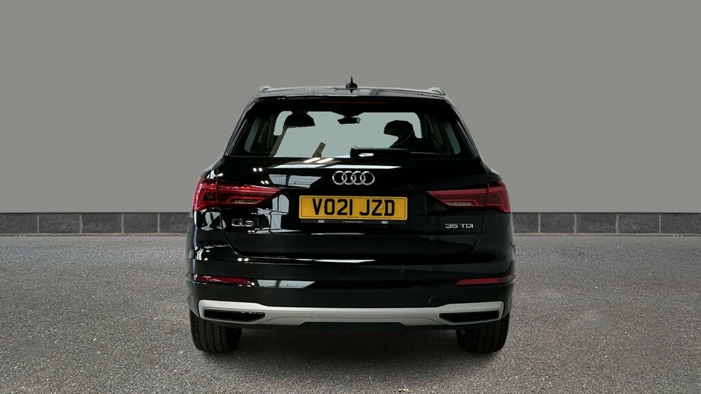 Audi Q3 35 Tdi Sport S Tronic Black #5