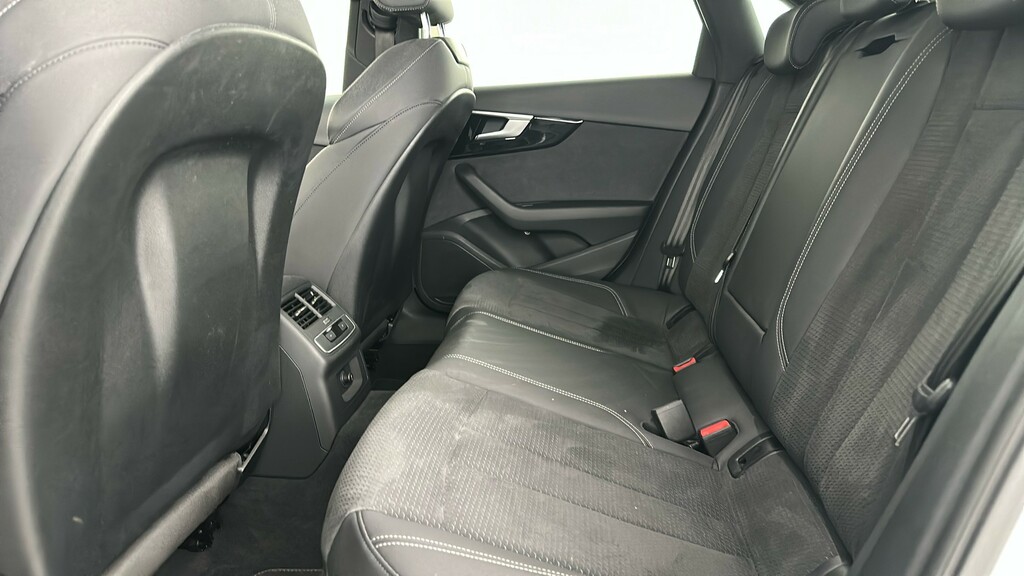 Audi A4 35 Tdi Sport Edition S Tronic 2022 Black #18