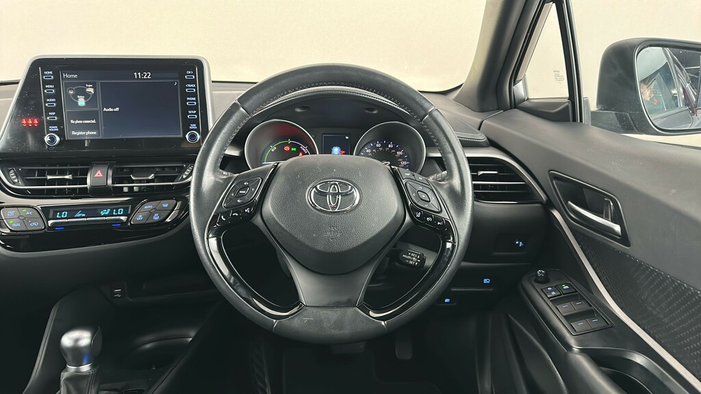 Toyota C-Hr Design White #14