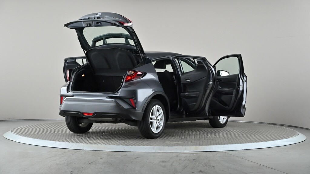 Toyota C-Hr Design White #12