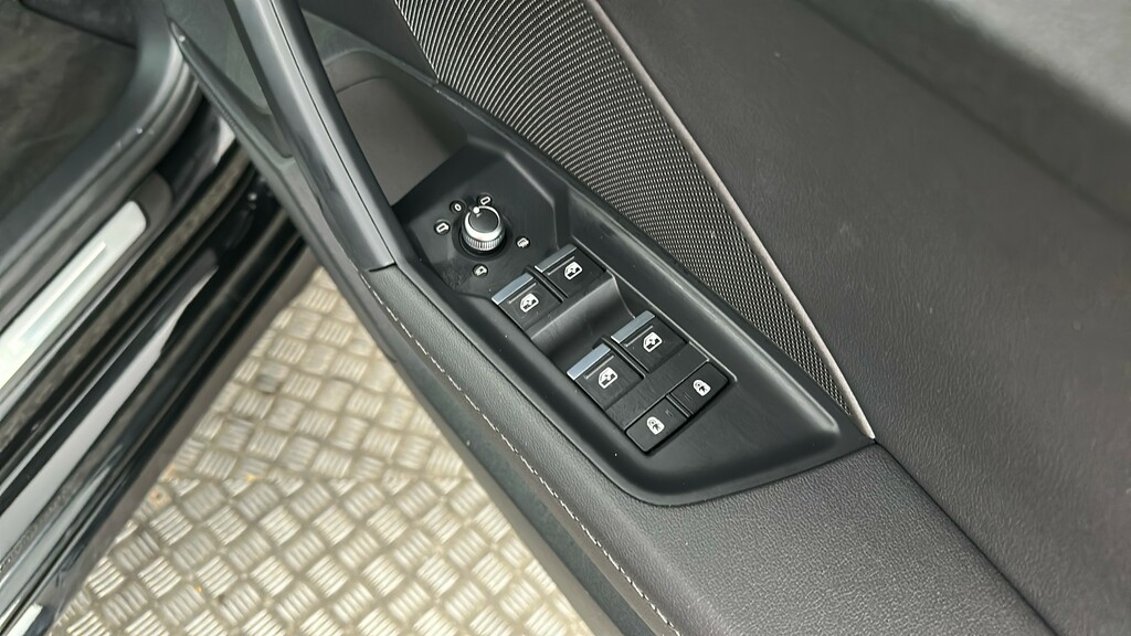 Audi A3 40 Tfsi E S Line S Tronic Comfortsound Grey #33