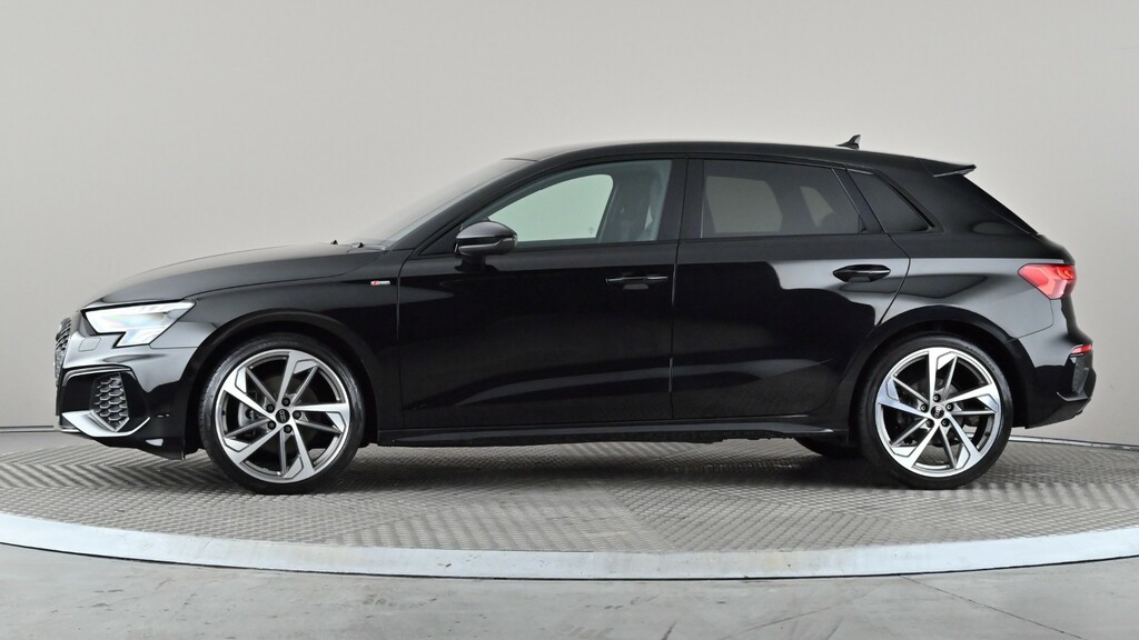 Audi A3 35 Tfsi Black Edition S Tronic Black #3