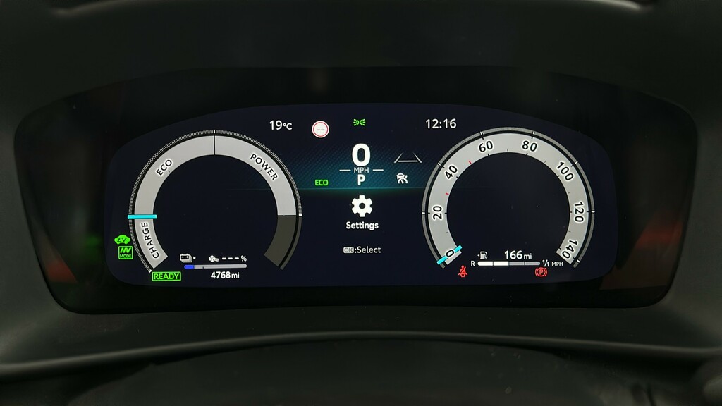 Toyota C-Hr Design White #15