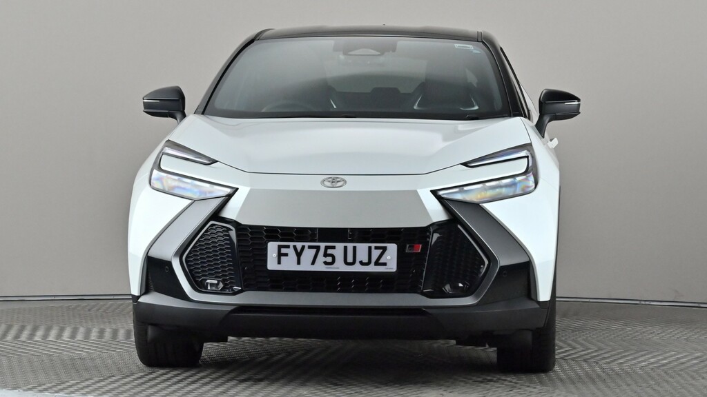 Toyota C-Hr 2.0 Phev Gr Sport Cvt White #2