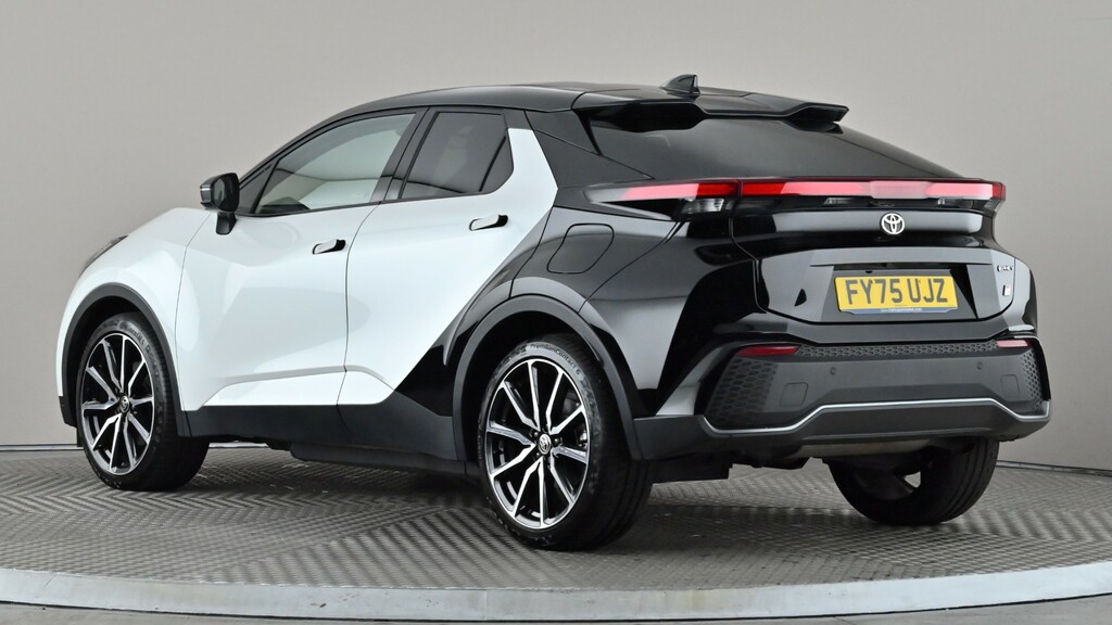 Toyota C-Hr 2.0 Phev Gr Sport Cvt White #4
