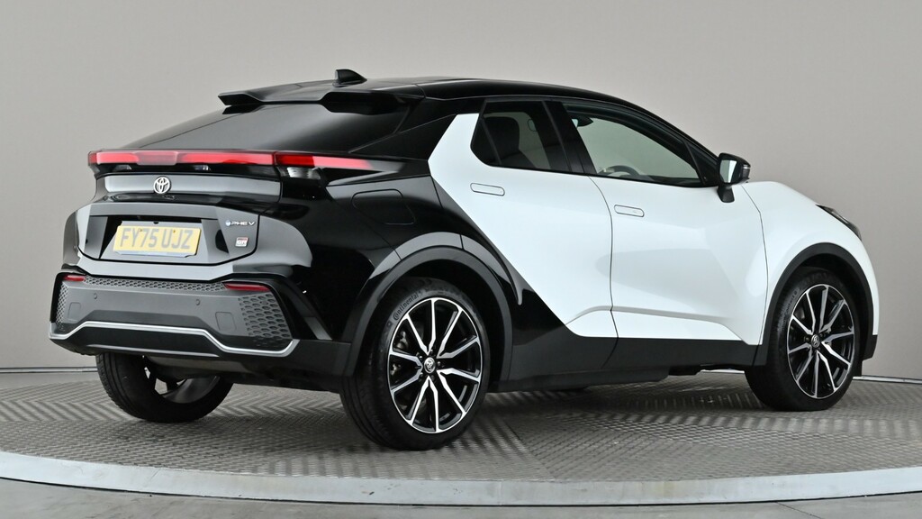 Toyota C-Hr 2.0 Phev Gr Sport Cvt White #6