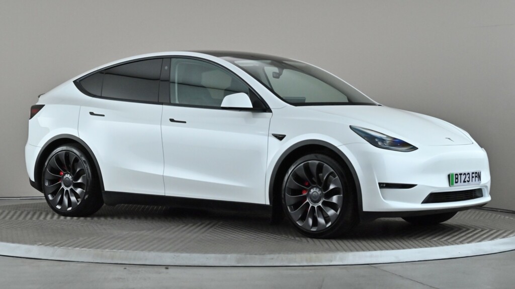 Tesla Model Y Performance Awd White