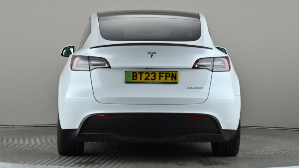 Tesla Model Y Performance Awd White #5