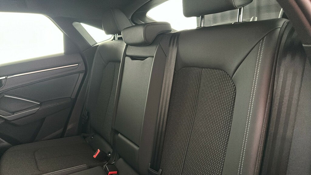 Audi Q3 35 Tfsi Edition 1 S Tronic Blue #18