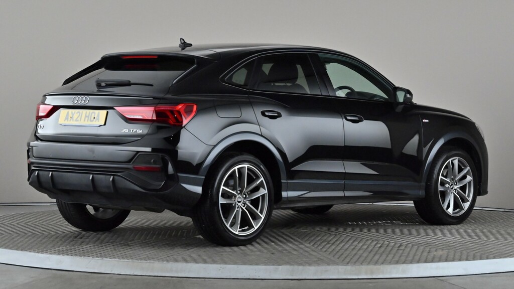 Audi Q3 35 Tfsi Black Edition S Tronic Black #6
