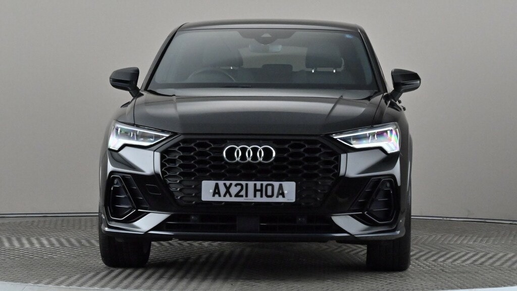 Audi Q3 35 Tfsi Black Edition S Tronic Black #2