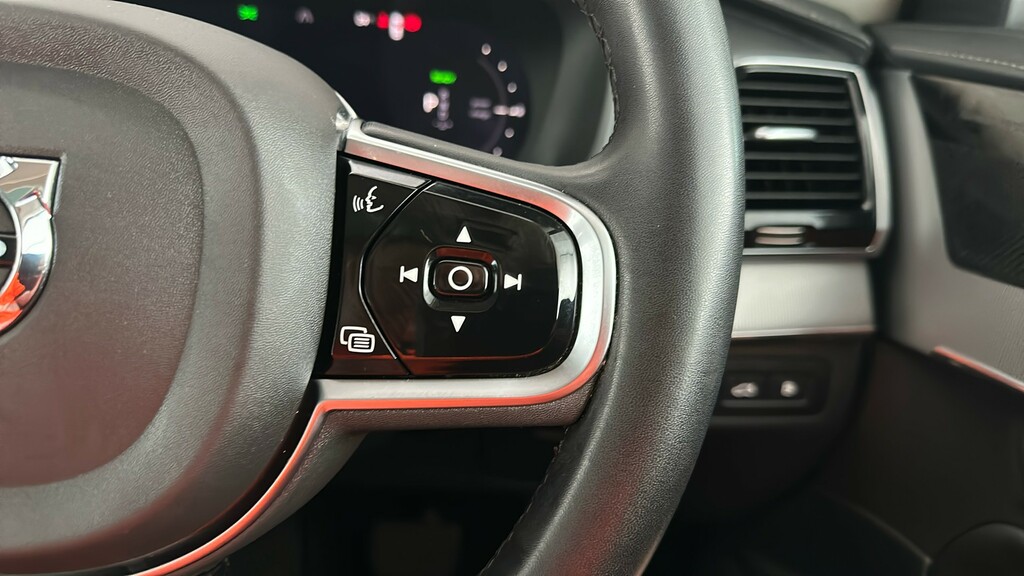 Volvo XC90 Recharge T8 Ultimate Awd Black #32