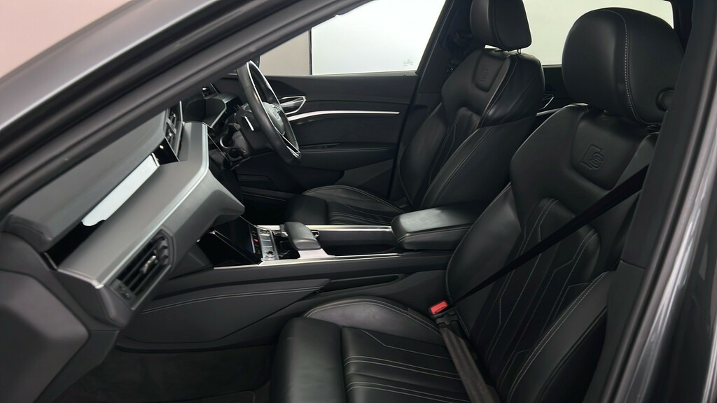 Audi E-tron Q4 Sportback Edition 1 50 E-tron Quattro 220,00 Kw Blue #17