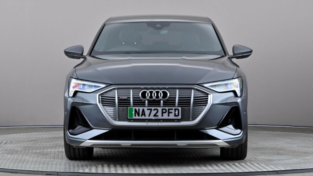 Audi E-tron 300Kw 55 Quattro 95Kwh S Line Grey #2