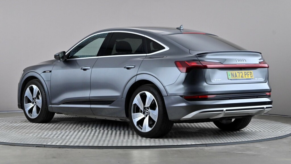 Audi E-tron 300Kw 55 Quattro 95Kwh S Line Grey #4