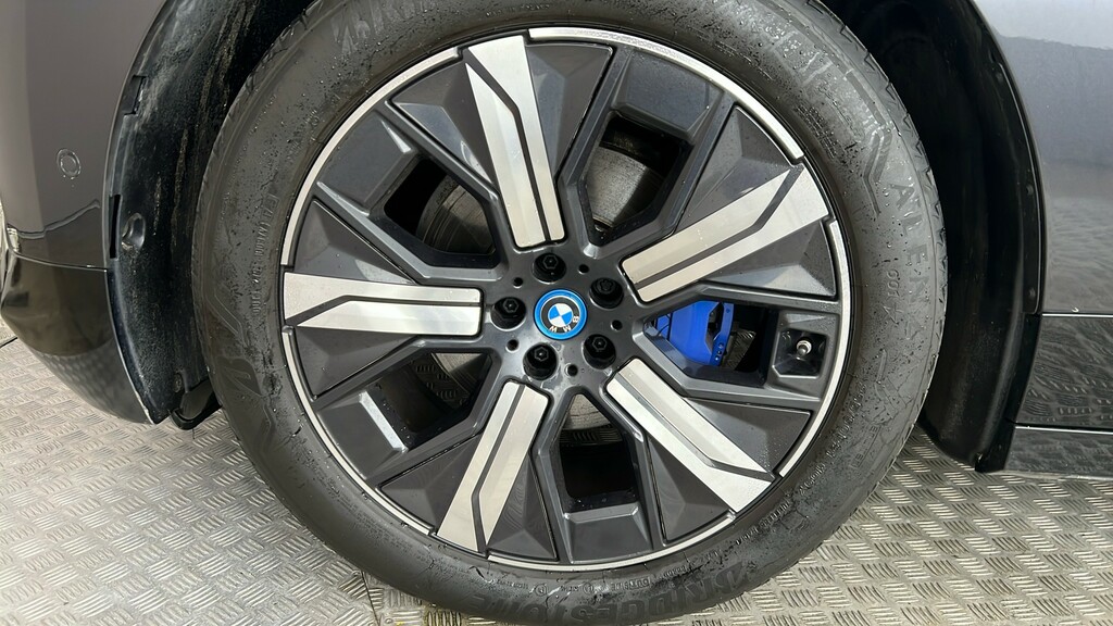 BMW iX IX Xdrive50 M Sport Edition Black #19