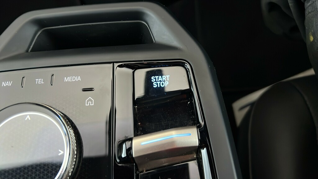 BMW iX IX Xdrive50 M Sport Edition Black #25