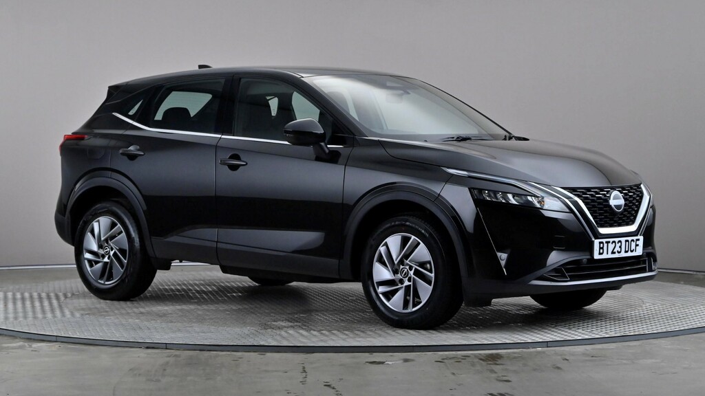 Nissan Qashqai 1.3 Dig-t Mh Acenta Premium Black