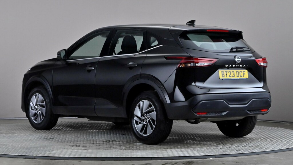 Nissan Qashqai 1.3 Dig-t Mh Acenta Premium BT23DCF Black #4