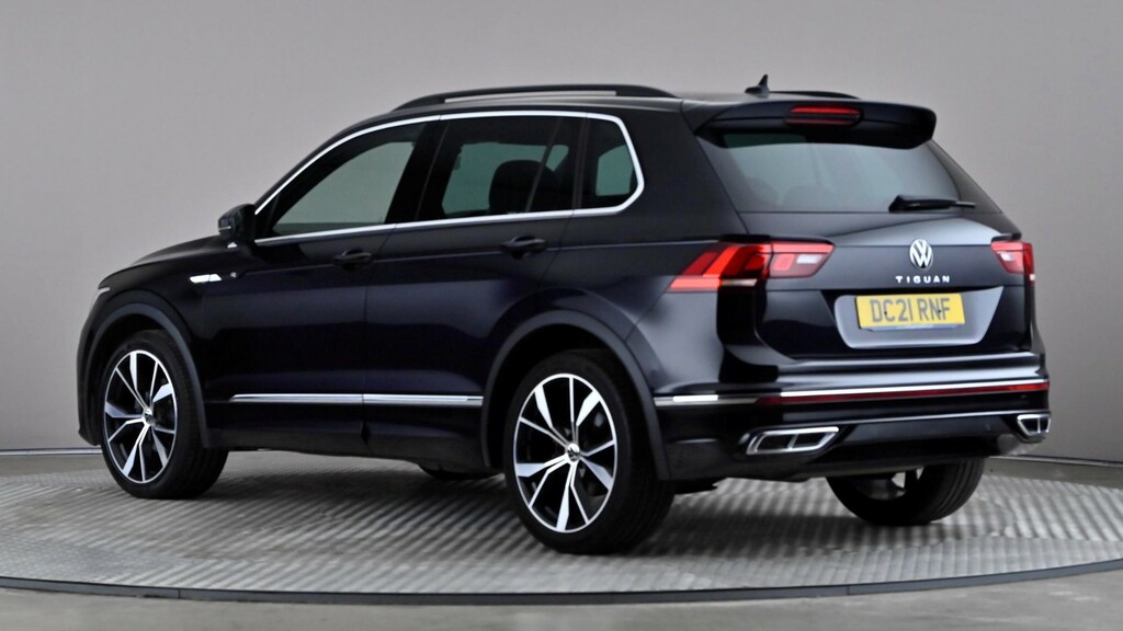 Volkswagen Tiguan 1.5 Tsi 150 R-line Dsg Black #4