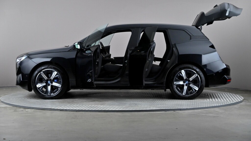 BMW iX 40 76.6Kwh Sport Xdrive Blue #9