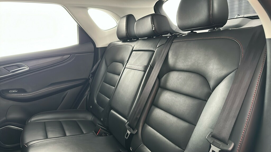 MG HS 1.5 T-gdi 16.6Kwh Exclusive Suv Plug-in Black #18