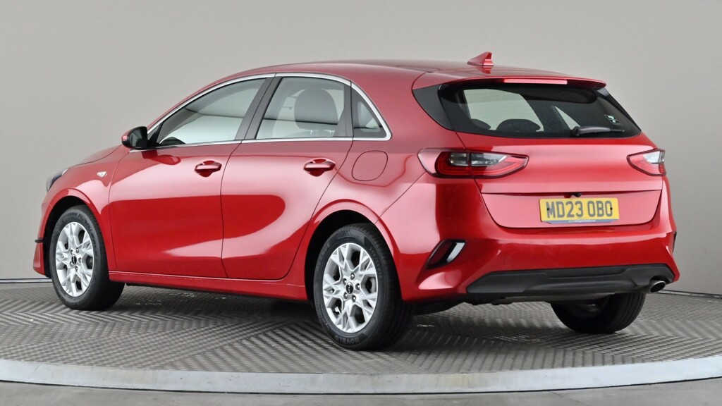 Kia Ceed 1.5T Gdi Isg 2 Red #4