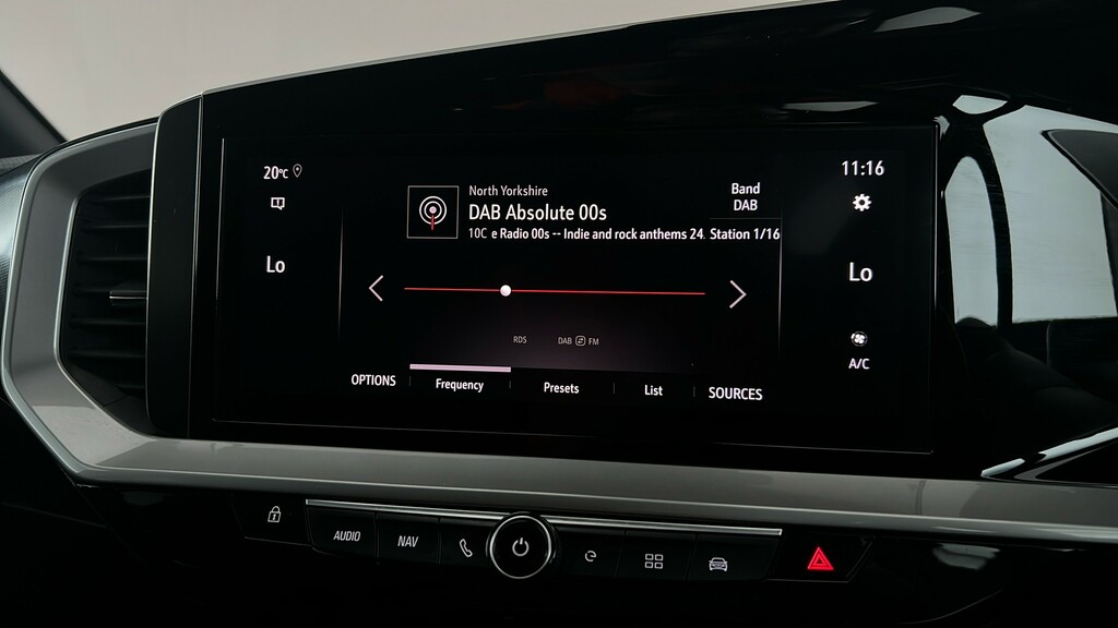 Vauxhall Mokka-e 50Kwh Ultimate Suv 136 Ps Black #26