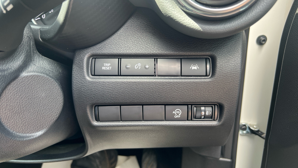 Nissan Juke 1.0 Dig-t 114 N-connecta Dct Silver #19