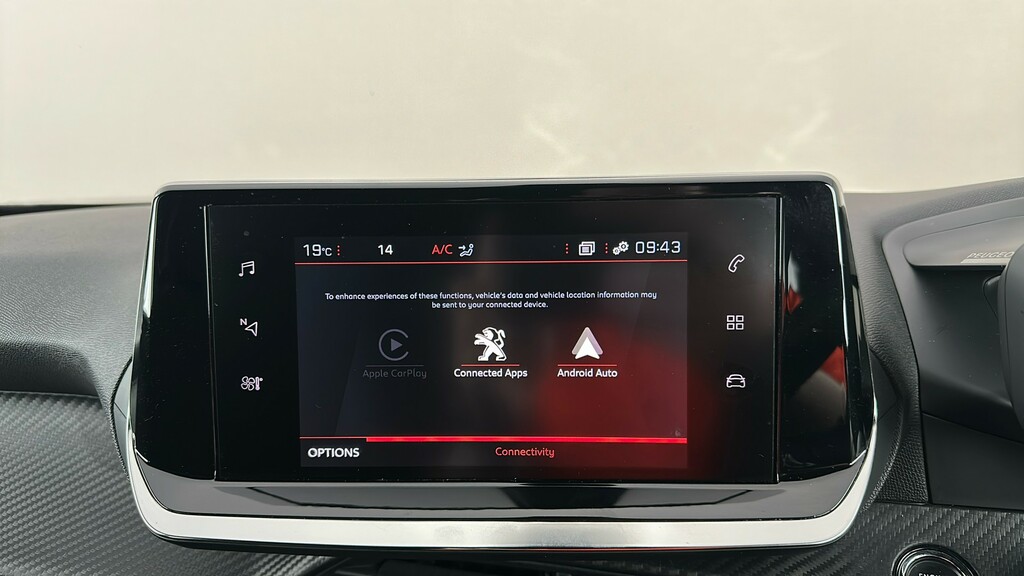 Peugeot 2008 1.2 Puretech 130 Gt White #26