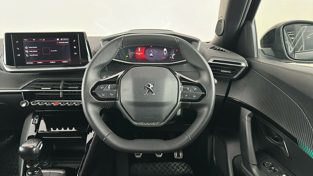 Peugeot 2008 1.2 Puretech 130 Gt White #14