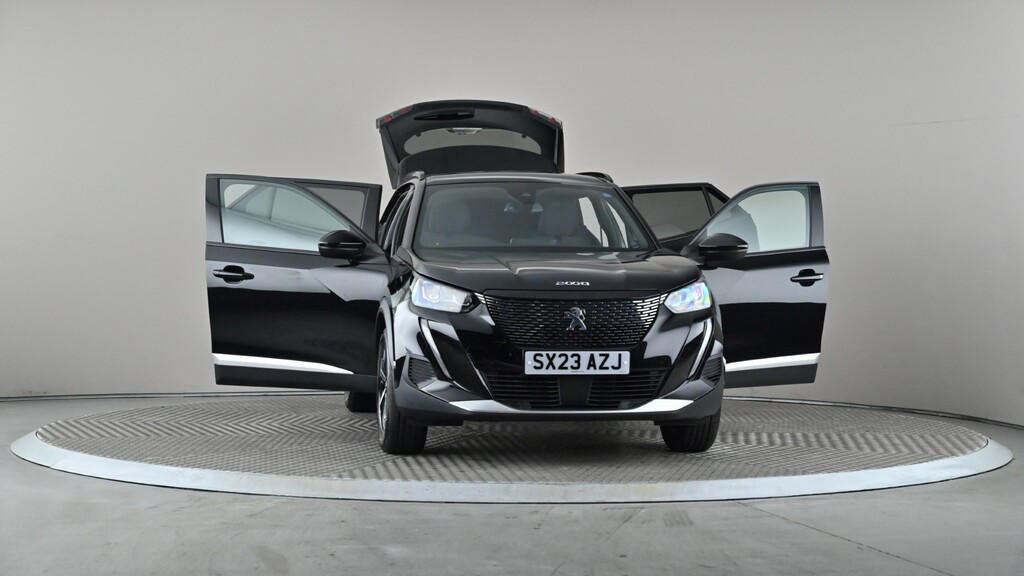 Peugeot 2008 1.2 Puretech 130 Gt White #8