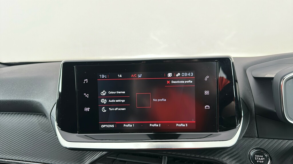 Peugeot 2008 1.2 Puretech 130 Gt White #16